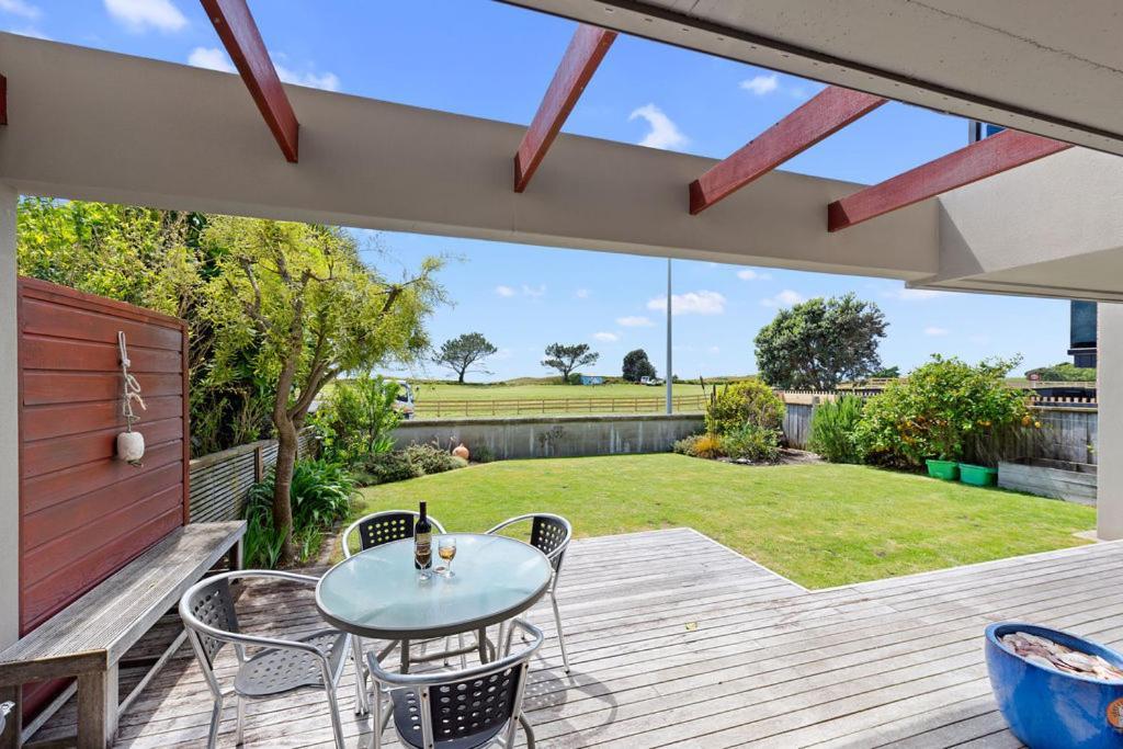 The Sandcastle - Papamoa Holiday Apartment Luaran gambar